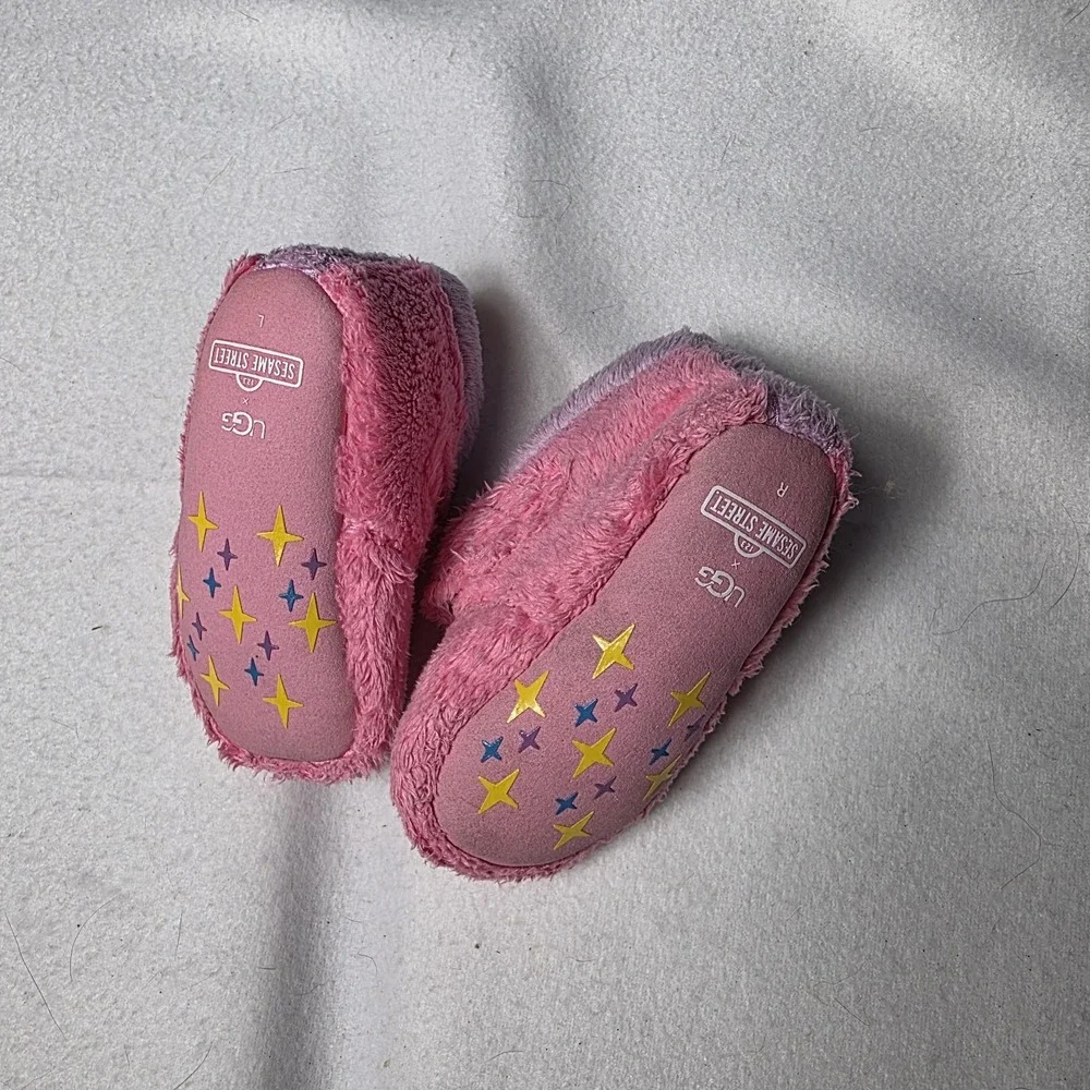 UGG x Sesame Street Abby Cadabby size 2/3 - 6-12 months